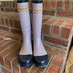 Vineyard Vines rain boots